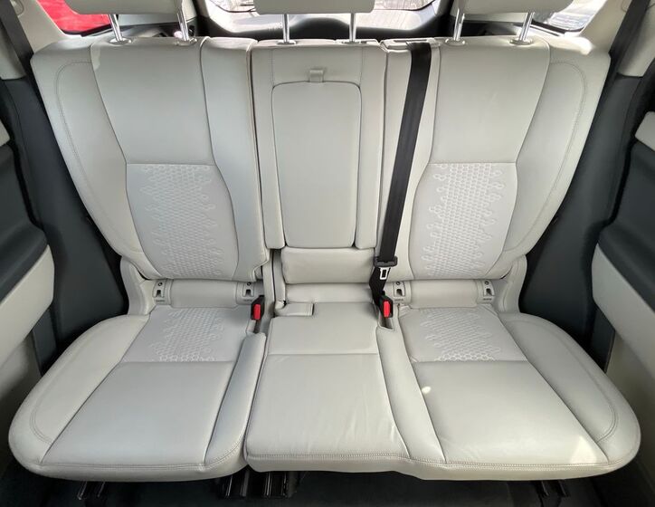 Land Rover Discovery Sport 6