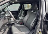Jaguar F-Pace 11