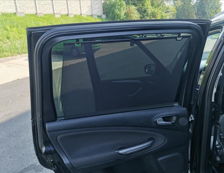 Ford Galaxy 11