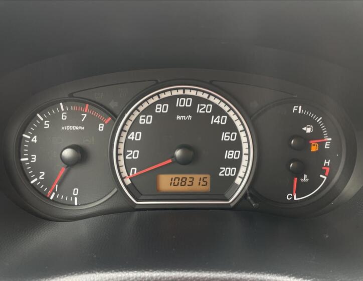 Suzuki Swift 16