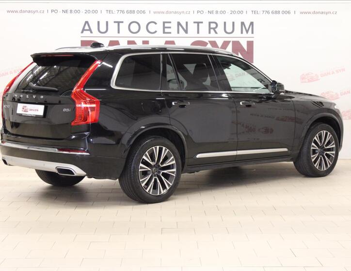Volvo XC90 4
