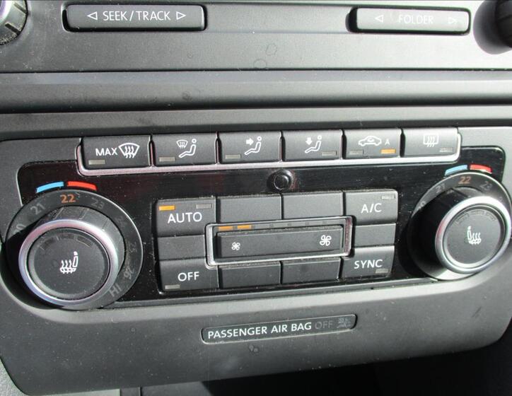 Volkswagen Golf 19