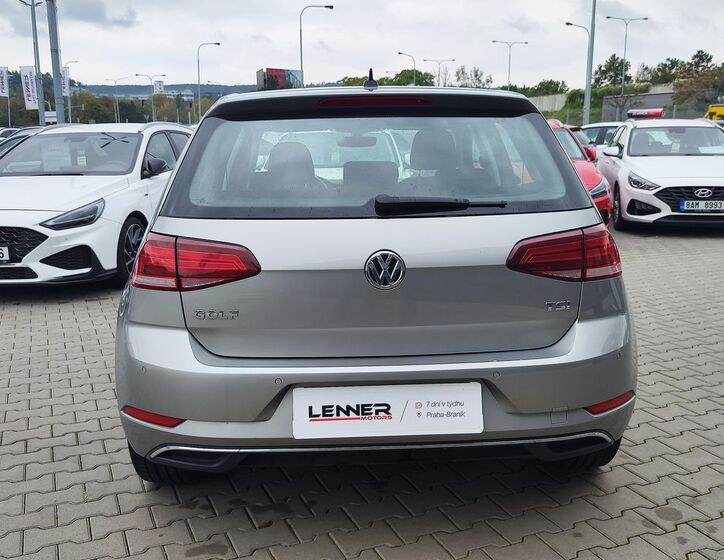 Volkswagen Golf 6