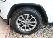 Jeep Grand Cherokee 38
