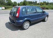 Ford Fusion 6