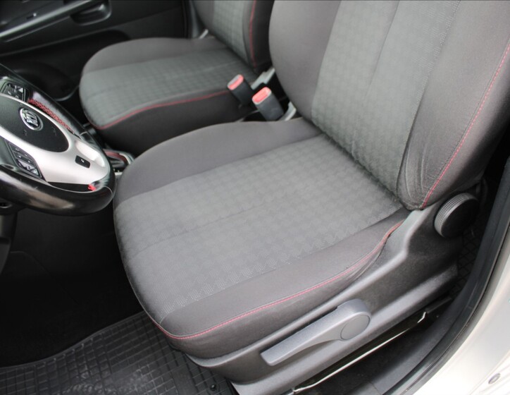KIA Venga 22