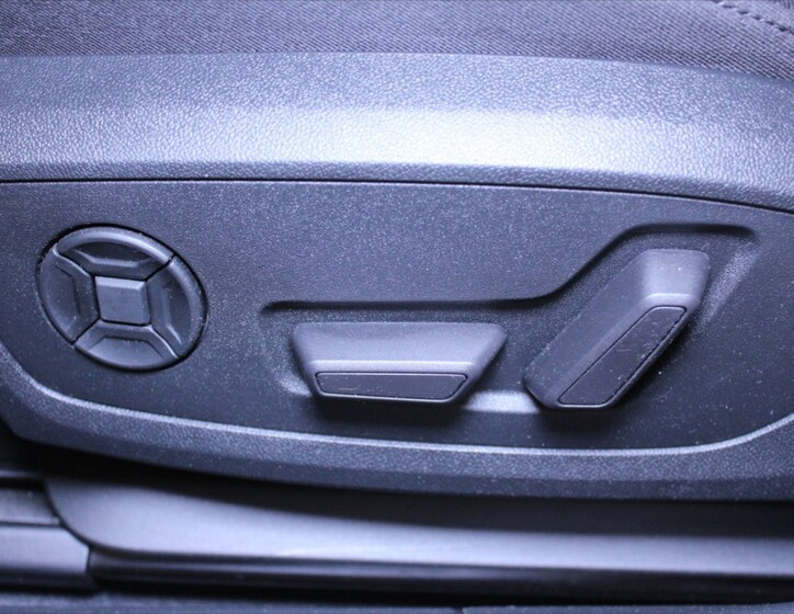 Audi A6 24