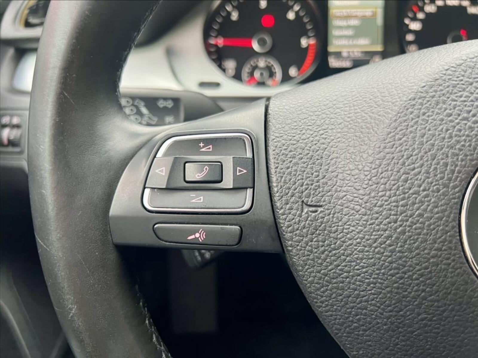 Volkswagen Passat 23