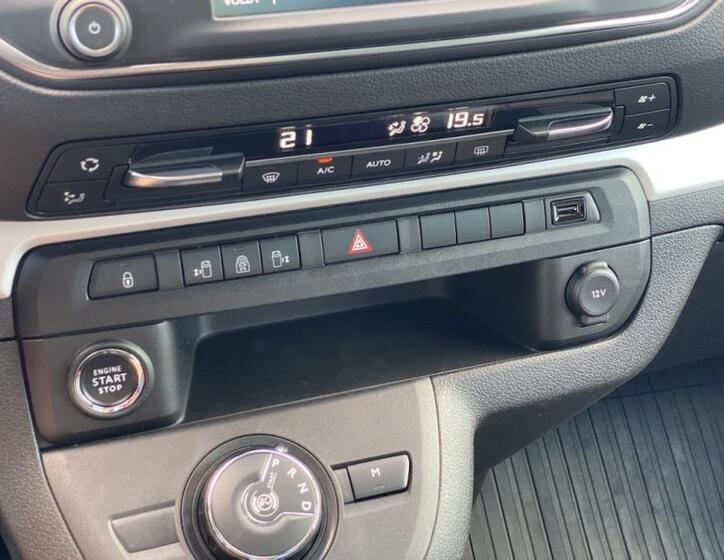 Toyota ProAce Verso 28