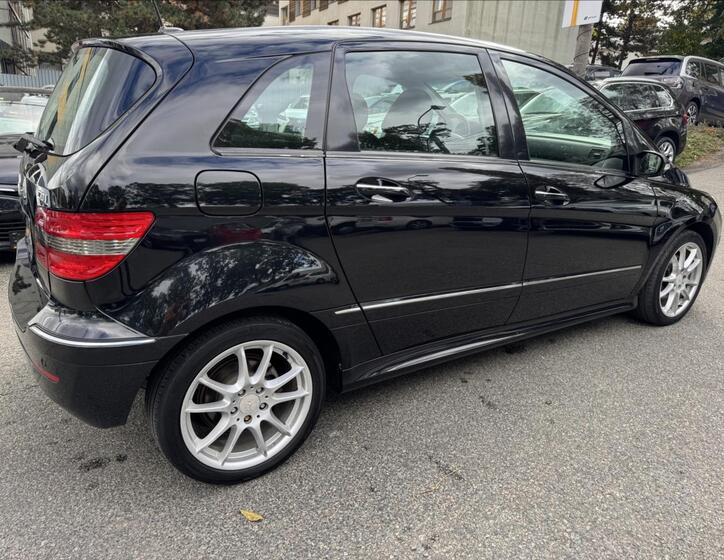 Mercedes-Benz Třídy B 11