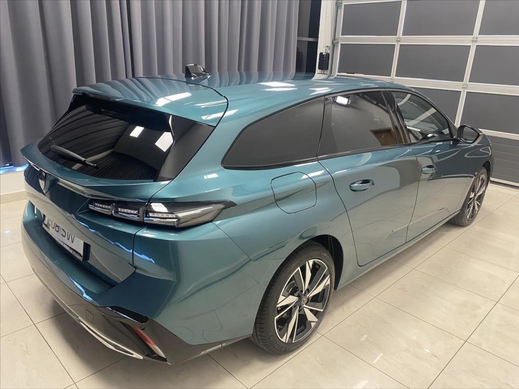 Peugeot 308 4