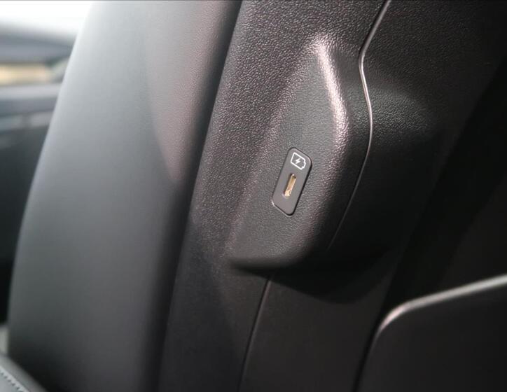 KIA Niro 31