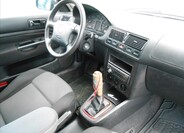 Volkswagen Golf 11