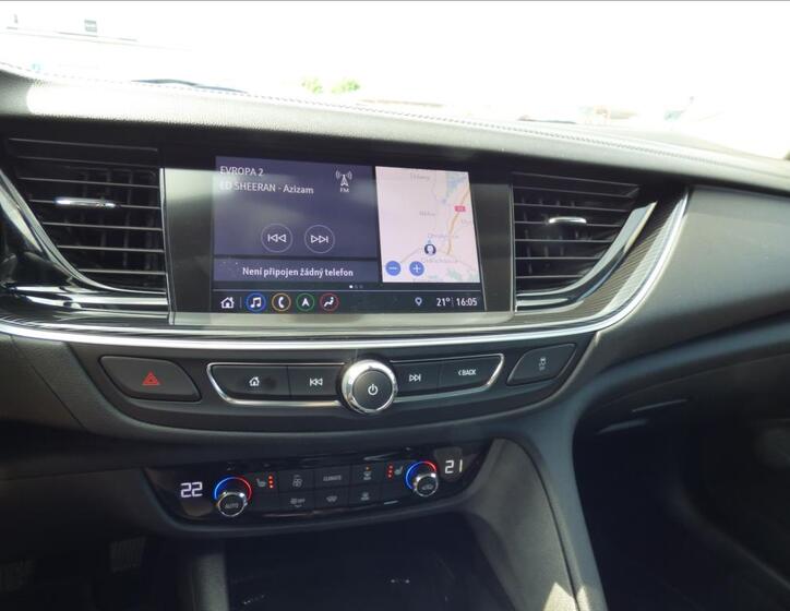 Opel Insignia 35