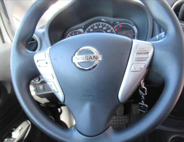 Nissan Note 15