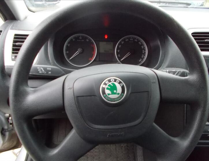 Škoda Fabia 24