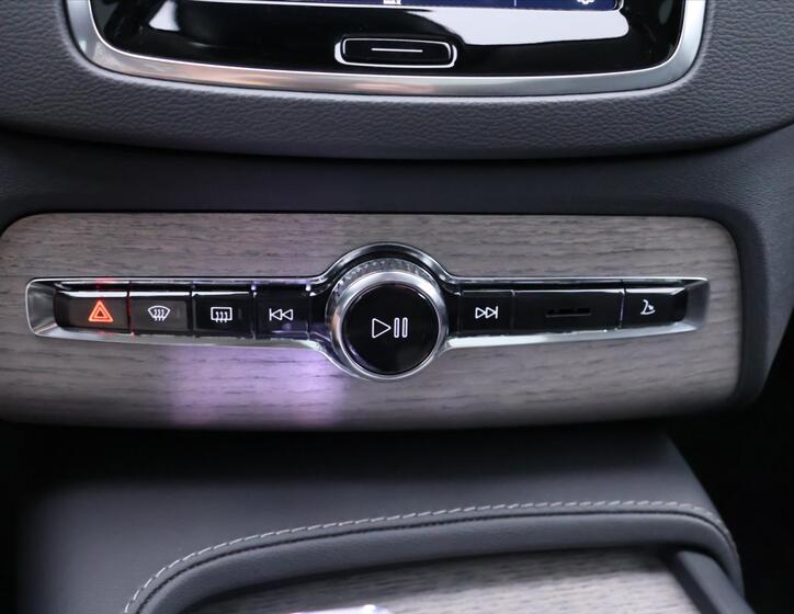 Volvo XC90 68