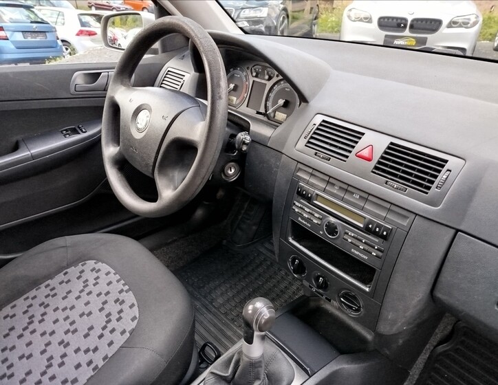 Škoda Fabia 24