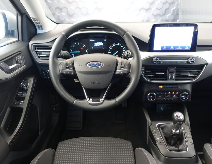 Ford Focus 9