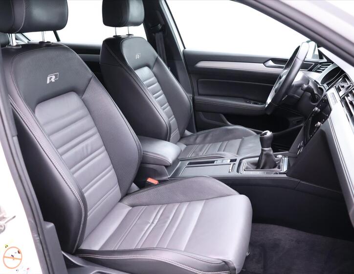 Volkswagen Passat 14