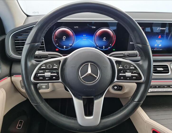 Mercedes-Benz GLE 10