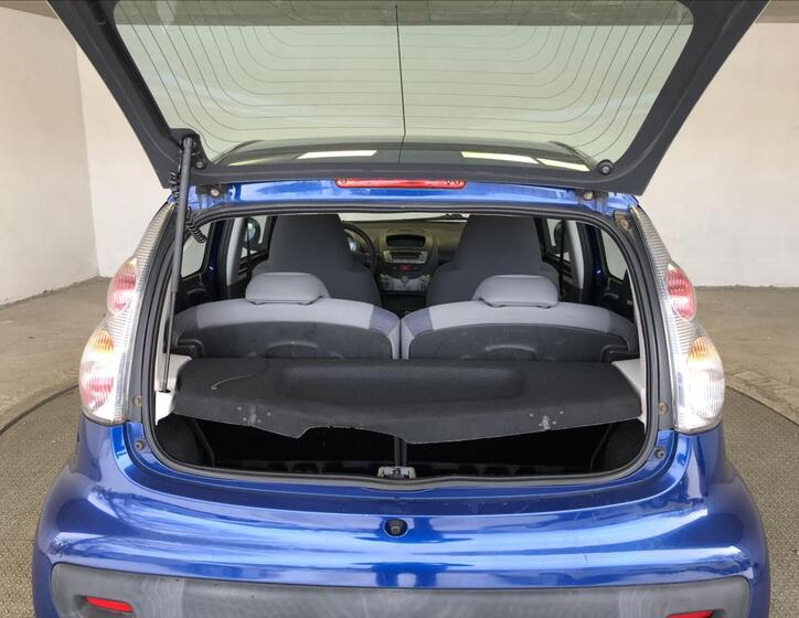 Peugeot 107 13