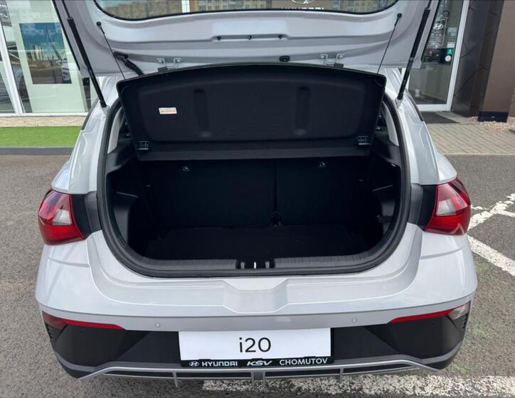 Hyundai i20 12