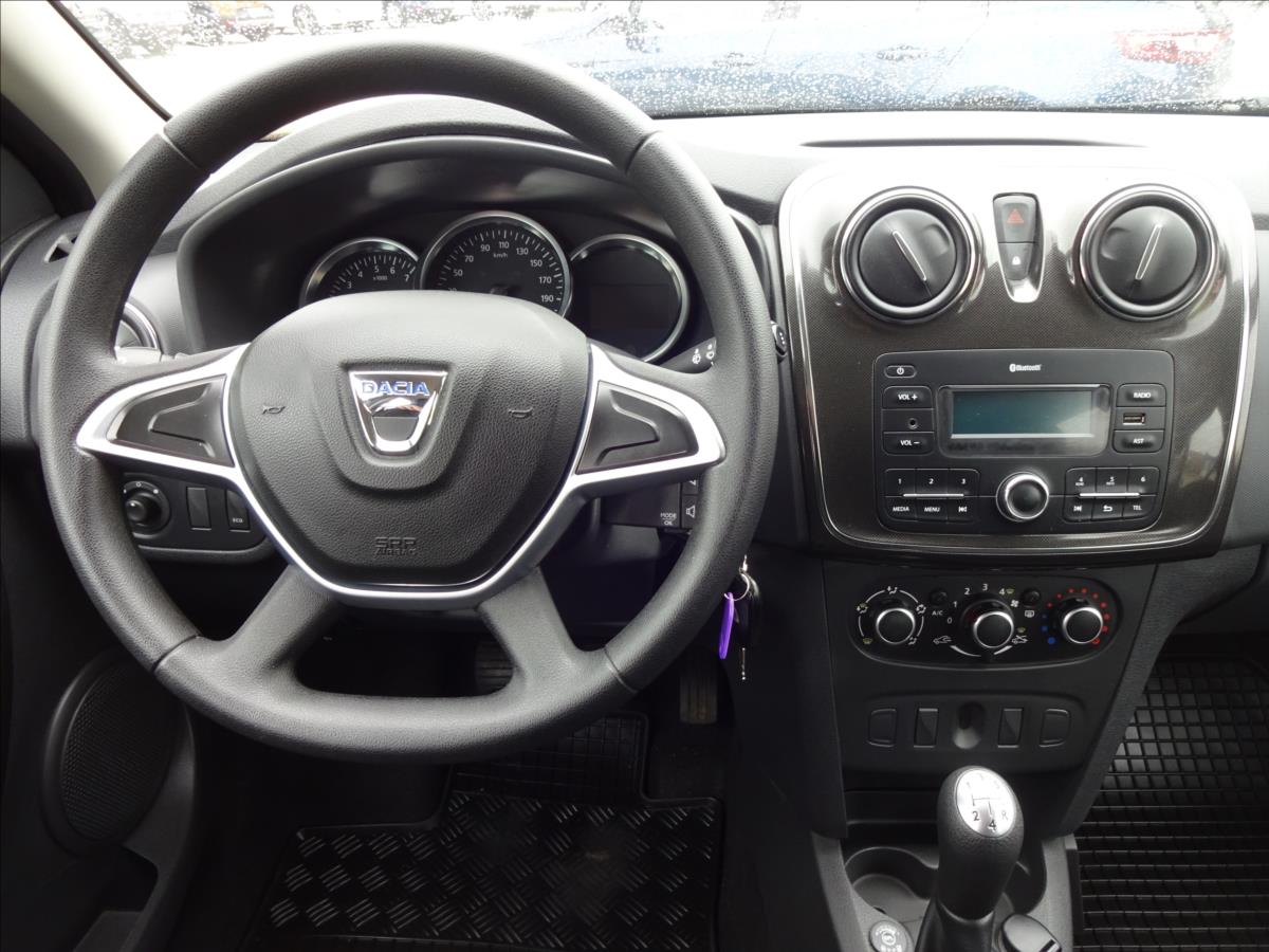 Dacia Logan