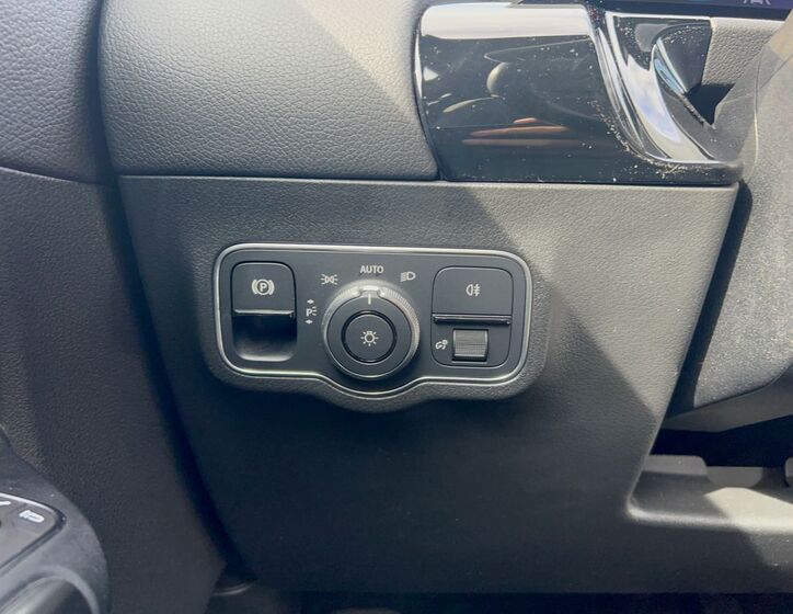 Mercedes-Benz GLA 21