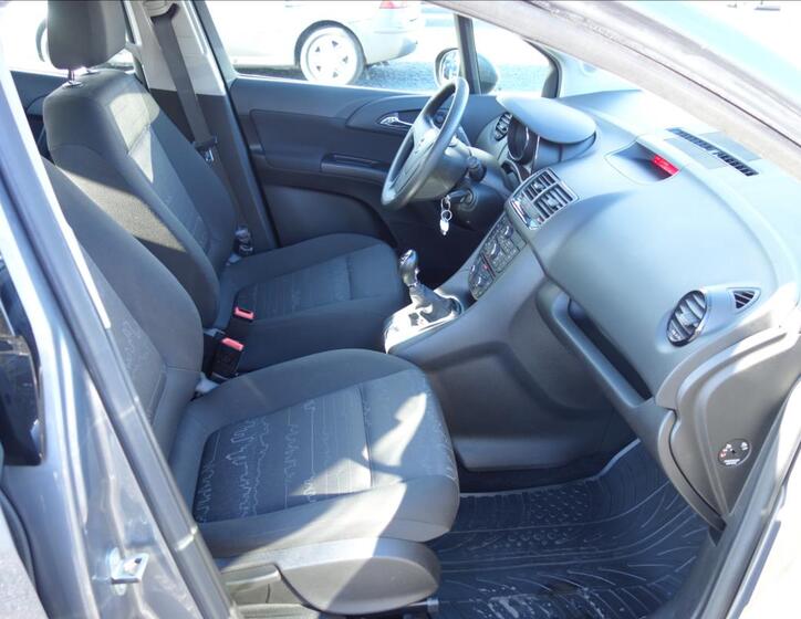 Opel Meriva 10