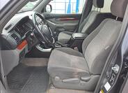 Toyota Land Cruiser 5