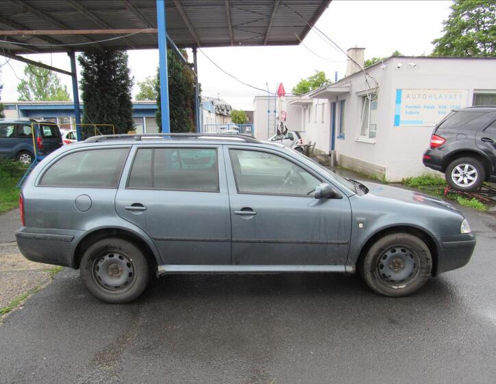 Škoda Octavia 8