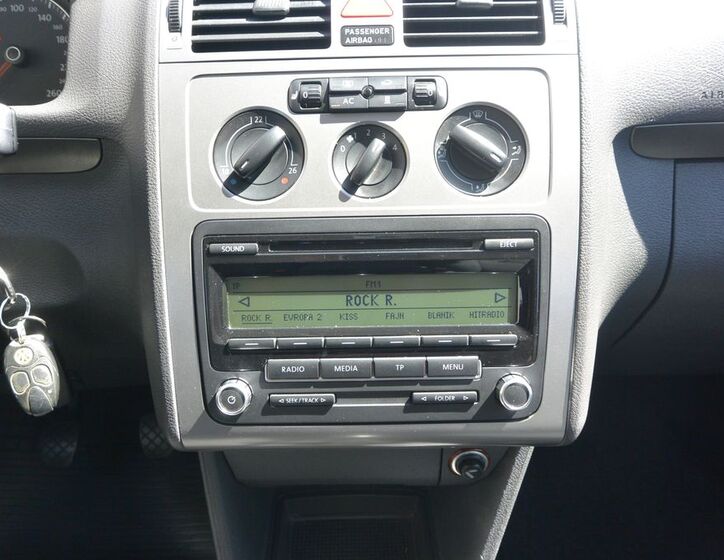 Volkswagen Touran 19