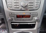 Ford Galaxy 41
