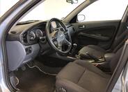 Nissan Almera 9