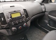 Hyundai i30 17