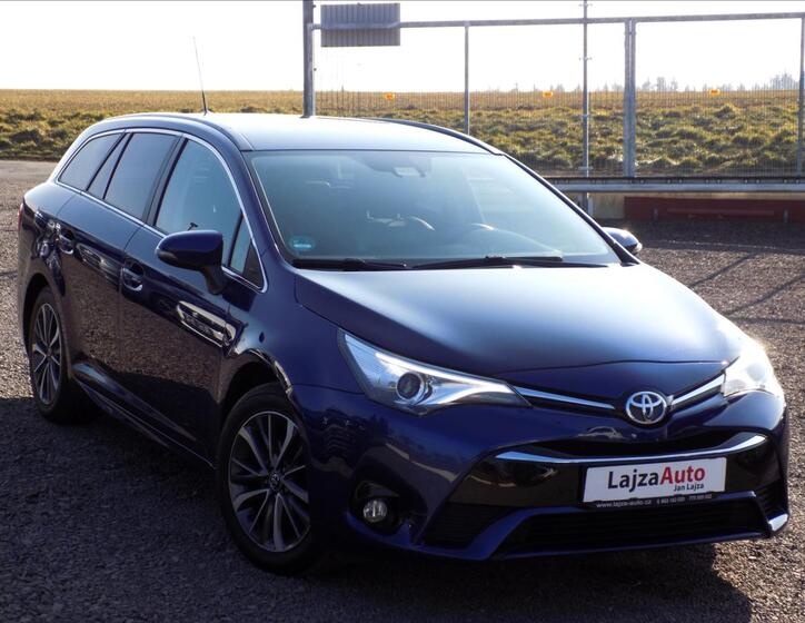 Toyota Avensis 40