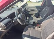 Jeep Avenger 8