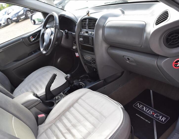 Hyundai Santa Fe 20