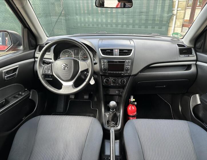 Suzuki Swift 14