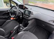 Peugeot 208 6