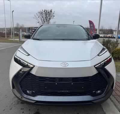 Toyota C-HR 8