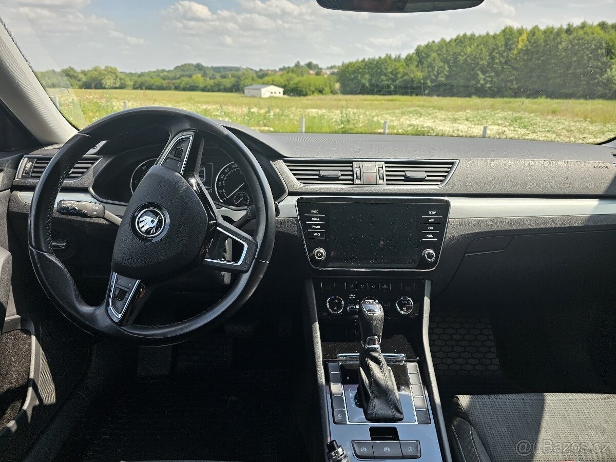 Škoda Superb