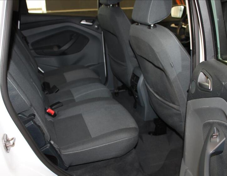 Ford C-MAX 16