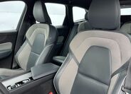 Volvo XC60 11