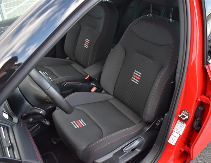 Seat Arona 24