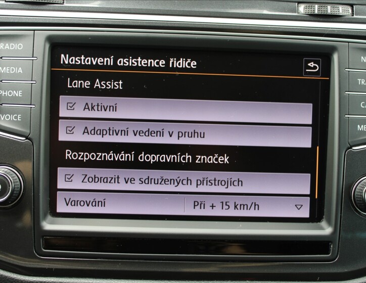 Volkswagen Tiguan 15