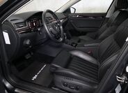 Škoda Superb 9