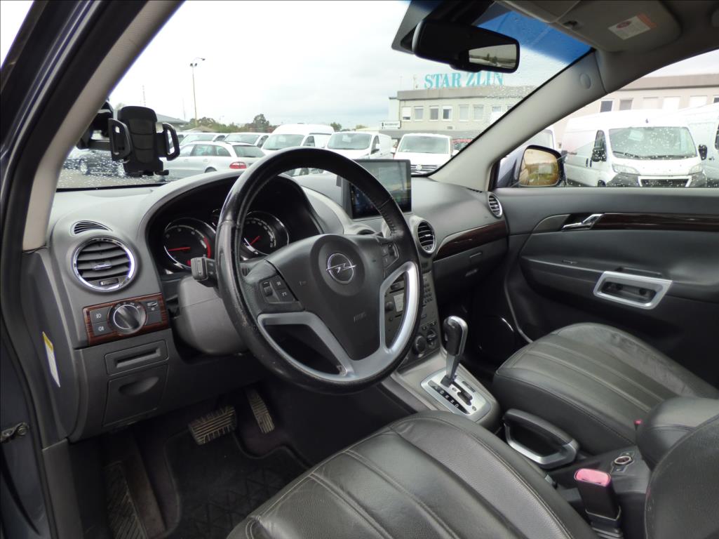 Opel Antara