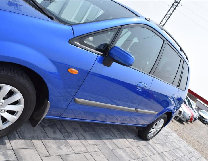 Mazda Premacy 7